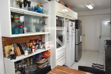Apartamento à venda com 185m², 3 quartos e 3 vagasCozinha