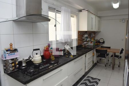 Apartamento à venda com 185m², 3 quartos e 3 vagasCozinha