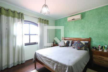 Casa para alugar com 250m², 4 quartos e 4 vagasSuíte 2