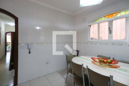 Casa para alugar com 250m², 4 quartos e 4 vagasCozinha