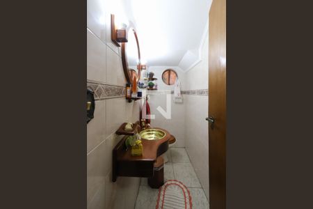 Casa para alugar com 250m², 4 quartos e 4 vagasLavabo