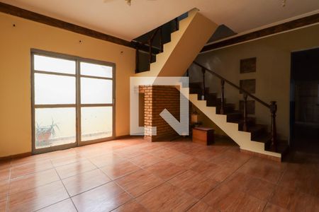 Sala de casa para alugar com 5 quartos, 247m² em Subsetor Norte - 6 (n-6), Ribeirão Preto