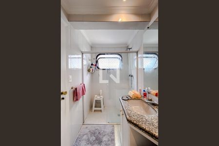 Apartamento à venda com 200m², 3 quartos e 3 vagasBanheiro do Quarto 1 