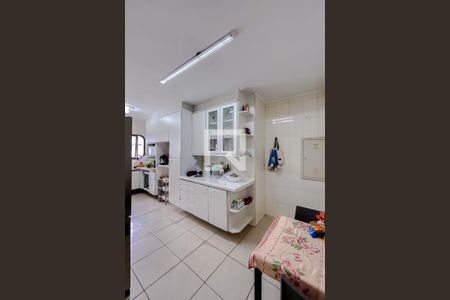 Apartamento à venda com 200m², 3 quartos e 3 vagasCozinha