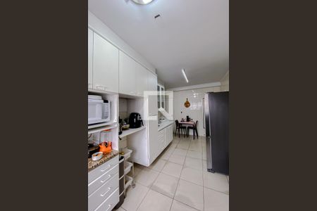 Apartamento à venda com 200m², 3 quartos e 3 vagasCozinha