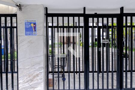 Apartamento à venda com 200m², 3 quartos e 3 vagasFachada