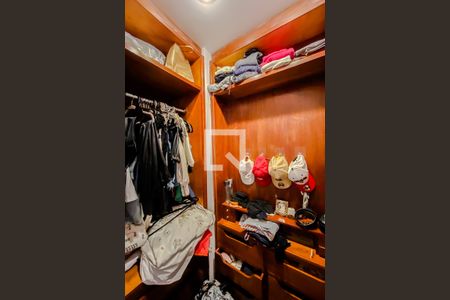 Apartamento à venda com 200m², 3 quartos e 3 vagasCloset do quarto 1
