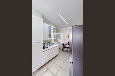 Apartamento à venda com 200m², 3 quartos e 3 vagasCozinha