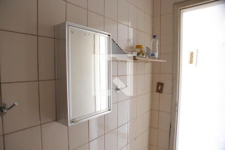 Apartamento para alugar com 60m², 1 quarto e sem vagaBanheiro 