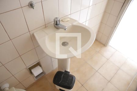 Apartamento para alugar com 60m², 1 quarto e sem vagaBanheiro 
