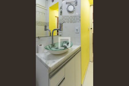 Apartamento à venda com 75m², 3 quartos e sem vagaBanheiro Suíte