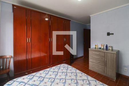 Suíte de casa à venda com 4 quartos, 150m² em Hípica, Porto Alegre