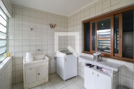 Casa à venda com 150m², 4 quartos e 3 vagasLavanderia