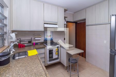 Casa à venda com 308m², 4 quartos e 3 vagasCozinha