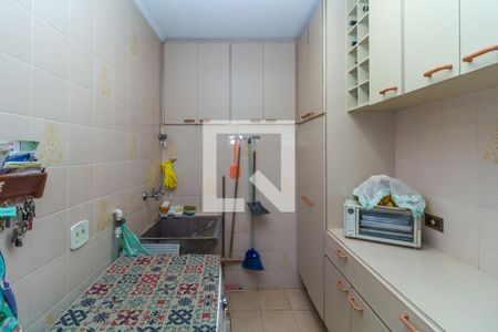 Casa à venda com 308m², 4 quartos e 3 vagasÁrea de Serviço