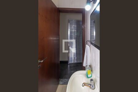 Casa à venda com 308m², 4 quartos e 3 vagasBanheiro 3