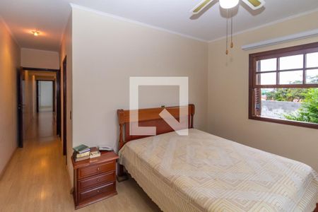 Casa à venda com 308m², 4 quartos e 3 vagasQuarto 4 - Suíte 2