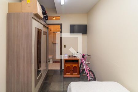 Casa à venda com 308m², 4 quartos e 3 vagasQuarto 3 - Suíte 1