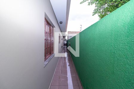 Casa à venda com 308m², 4 quartos e 3 vagasCorredor Externo