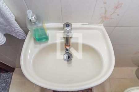 Casa à venda com 308m², 4 quartos e 3 vagasBanheiro 3