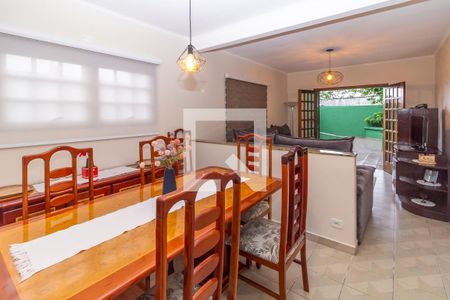  Sala 1 de casa à venda com 4 quartos, 308m² em Vila Bela, São Paulo