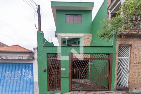 Casa à venda com 308m², 4 quartos e 3 vagasFachada