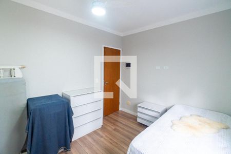 Casa à venda com 120m², 3 quartos e 2 vagas Casa à venda com 120m², 3 quartos e 2 vagasQuarto 1