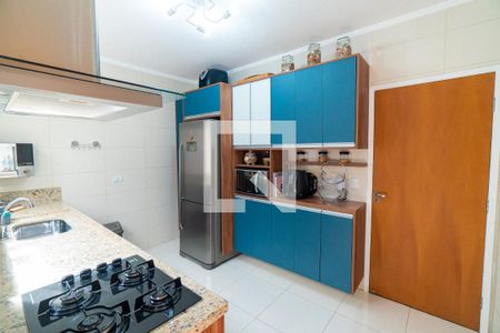 Casa à venda com 120m², 3 quartos e 2 vagas Casa à venda com 120m², 3 quartos e 2 vagasCozinha