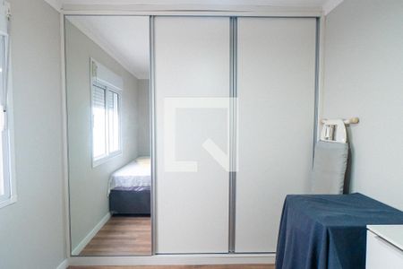 Casa à venda com 120m², 3 quartos e 2 vagas Casa à venda com 120m², 3 quartos e 2 vagasQuarto 1 - Armários