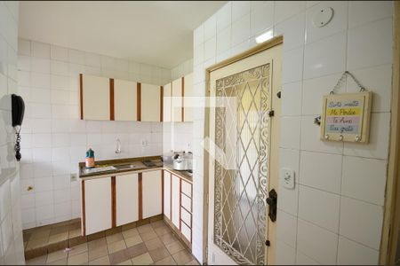 Apartamento para alugar com 69m², 2 quartos e 1 vagaCozinha