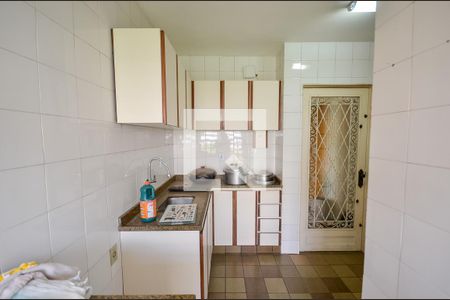 Apartamento para alugar com 69m², 2 quartos e 1 vagaCozinha