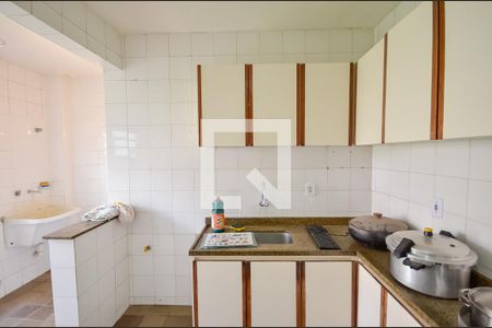 Apartamento para alugar com 69m², 2 quartos e 1 vagaCozinha