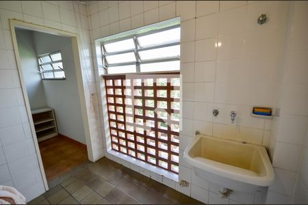 Apartamento para alugar com 69m², 2 quartos e 1 vagaÁrea de Serviço