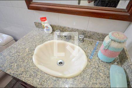 Apartamento para alugar com 69m², 2 quartos e 1 vagaBanheiro