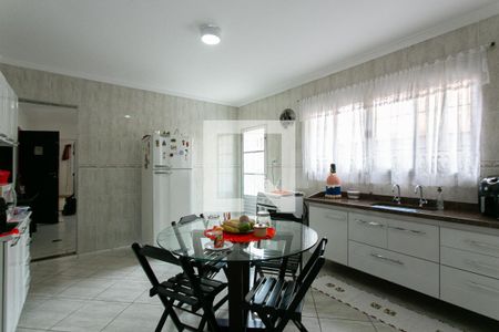 Casa à venda com 100m², 2 quartos e 3 vagasCozinha