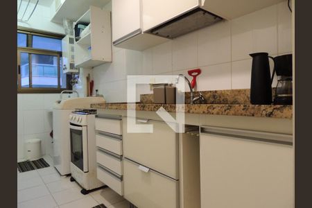 Apartamento para alugar com 72m², 3 quartos e 1 vagaCozinha 