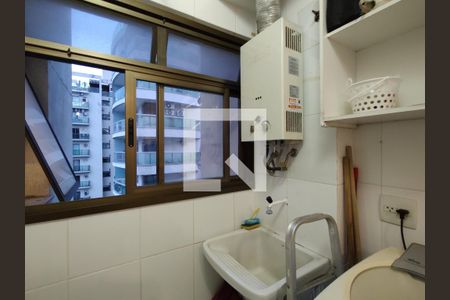 Apartamento para alugar com 72m², 3 quartos e 1 vagaÁrea de Serviço