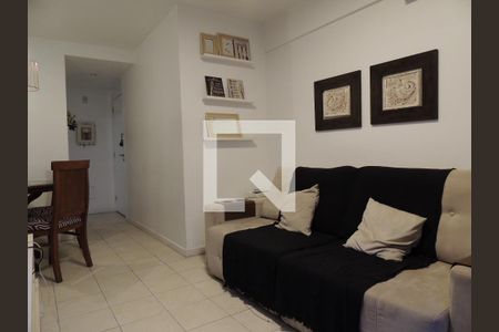 Sala de apartamento para alugar com 3 quartos, 72m² em Jacarepaguá, Rio de Janeiro