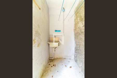 Área de Serviço de casa para alugar com 1 quarto, 35m² em Vila Erna, São Paulo