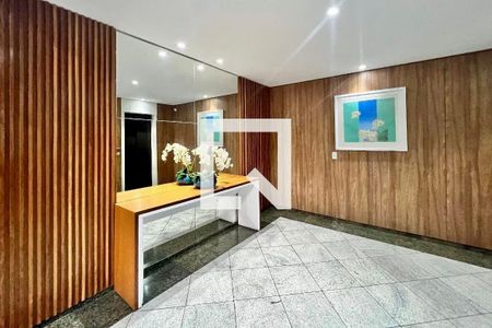 Apartamento para alugar com 75m², 2 quartos e 2 vagasHall