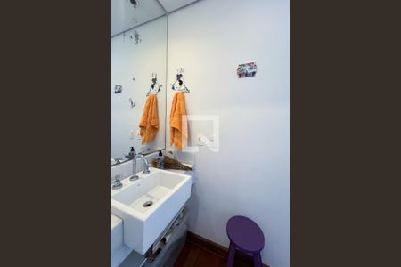 Apartamento para alugar com 75m², 2 quartos e 2 vagasBanheiro da Suíte 2