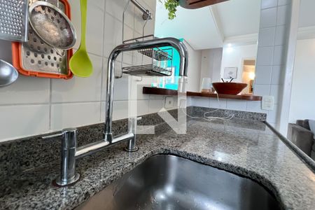 Apartamento para alugar com 75m², 2 quartos e 2 vagasCozinha