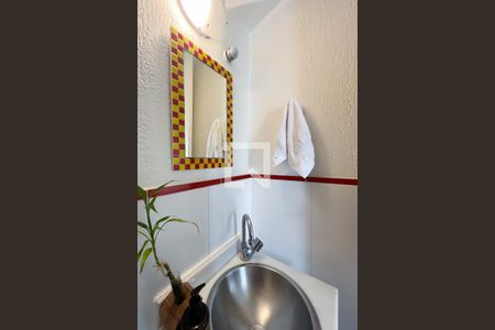 Apartamento para alugar com 75m², 2 quartos e 2 vagasLavabo