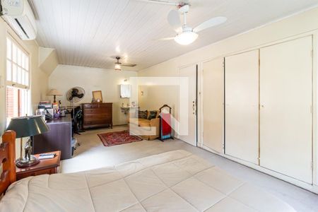 Casa à venda com 400m², 4 quartos e 3 vagas Casa à venda com 400m², 4 quartos e 3 vagasQuarto 3 (Superior Fundos)