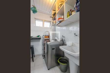 Apartamento à venda com 60m², 2 quartos e 1 vagaÁrea de Serviço