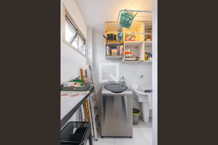 Apartamento à venda com 60m², 2 quartos e 1 vagaÁrea de Serviço