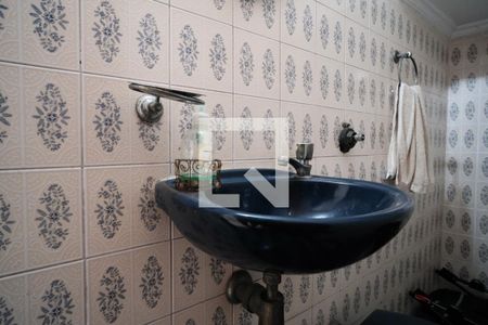 Casa à venda com 250m², 3 quartos e 3 vagasBanheiro