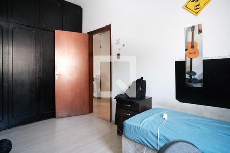 Casa à venda com 250m², 3 quartos e 3 vagasQuarto 3
