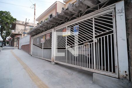 Casa à venda com 250m², 3 quartos e 3 vagasFachada