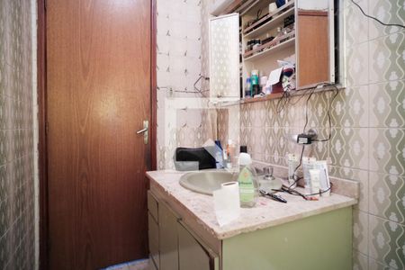 Casa à venda com 250m², 3 quartos e 3 vagasBanheiro 3